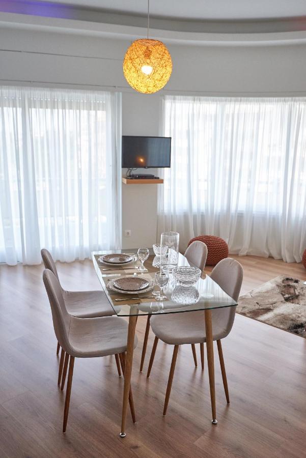 The El Greco Spirit Meets The Athenian Luxury Apt1 Esterno foto