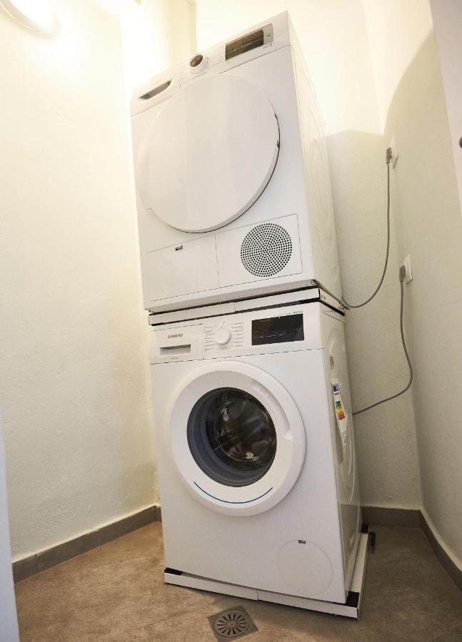 The El Greco Spirit Meets The Athenian Luxury Apt1 Esterno foto