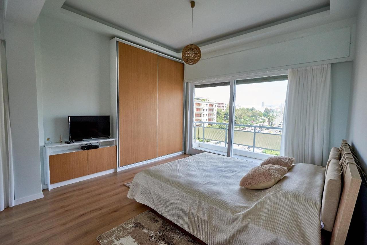 The El Greco Spirit Meets The Athenian Luxury Apt1 Esterno foto
